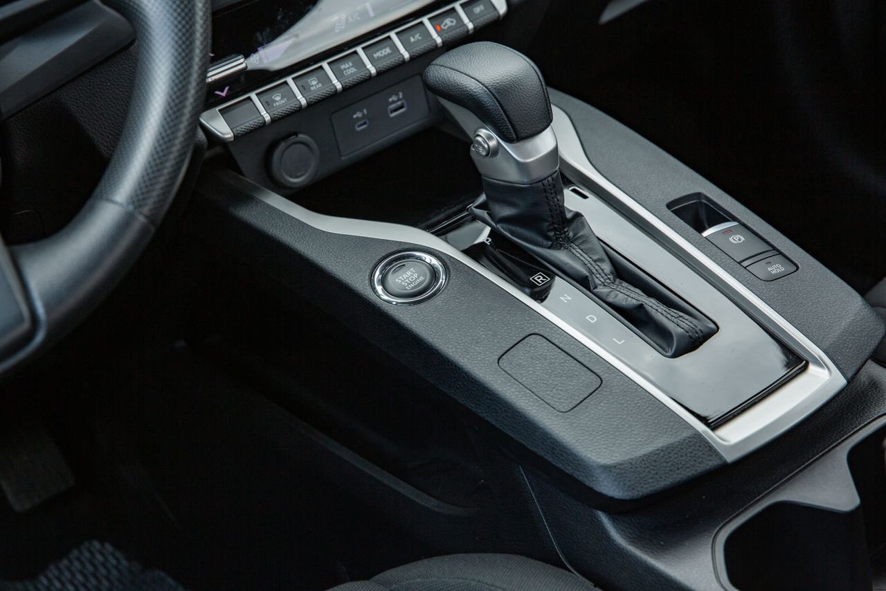 Cần số trên Mitsubishi XForce